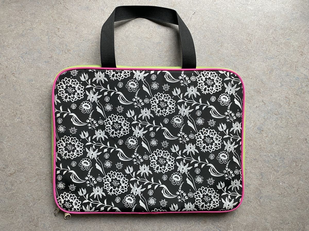 Borse da donna: Laptop Tasche – Usato da zürich venduto da Baba731