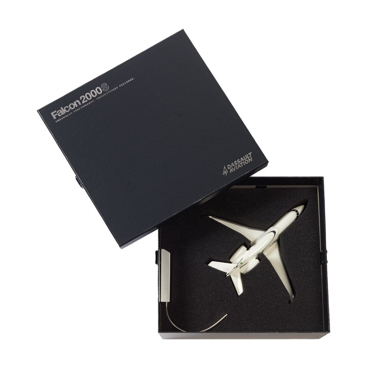 Kit di modellismo & Modellini statici: Dassault Falcon 2000S 1/72 – Nuovo e nell'imballaggio originale da Hochfelden venduto da aviatikboerse_top 2