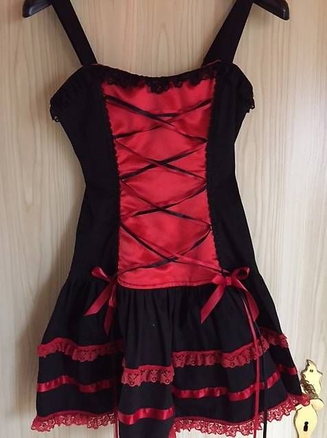 Vestiti: Dirndln Schwarz/rot – Usato da Solothurn venduto da Deinze 4