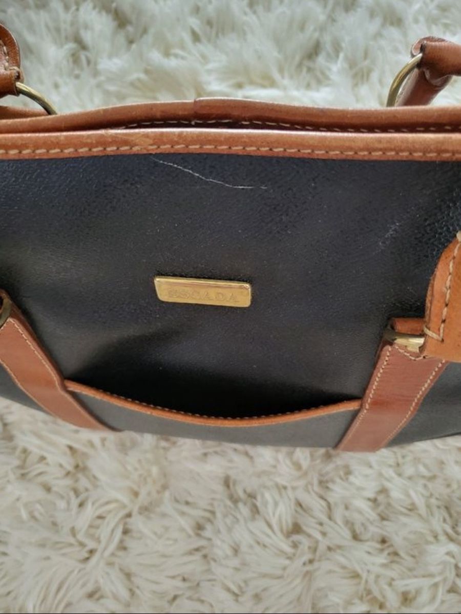 Escada Taschen für Damen: Schultertasche von Escada – Gebraucht aus Bern von nui_6vmk 2