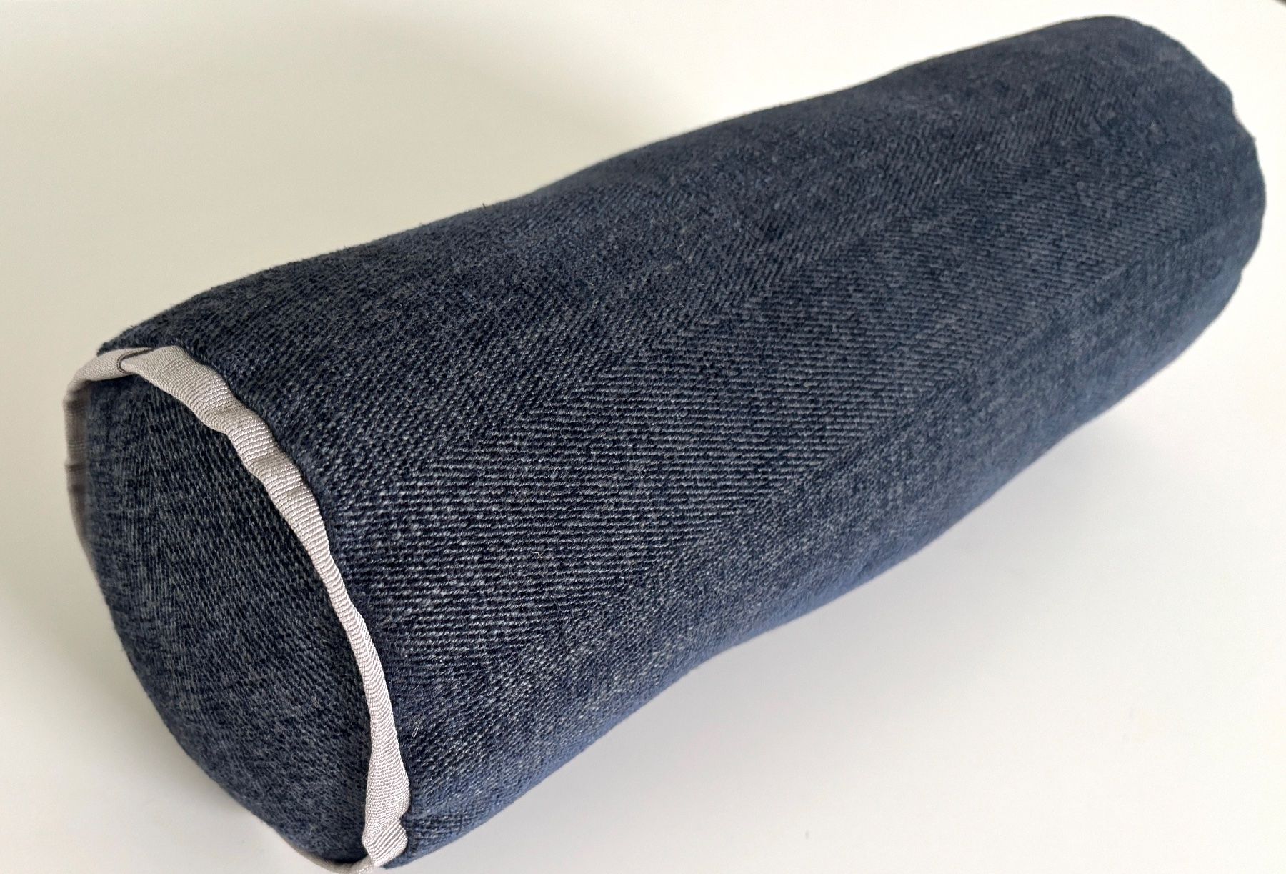 Cuscini: Billerbeck Nackenrolle, Flexform Denimbezug Edison – Usato da Bottmingen venduto da mar_9ysh