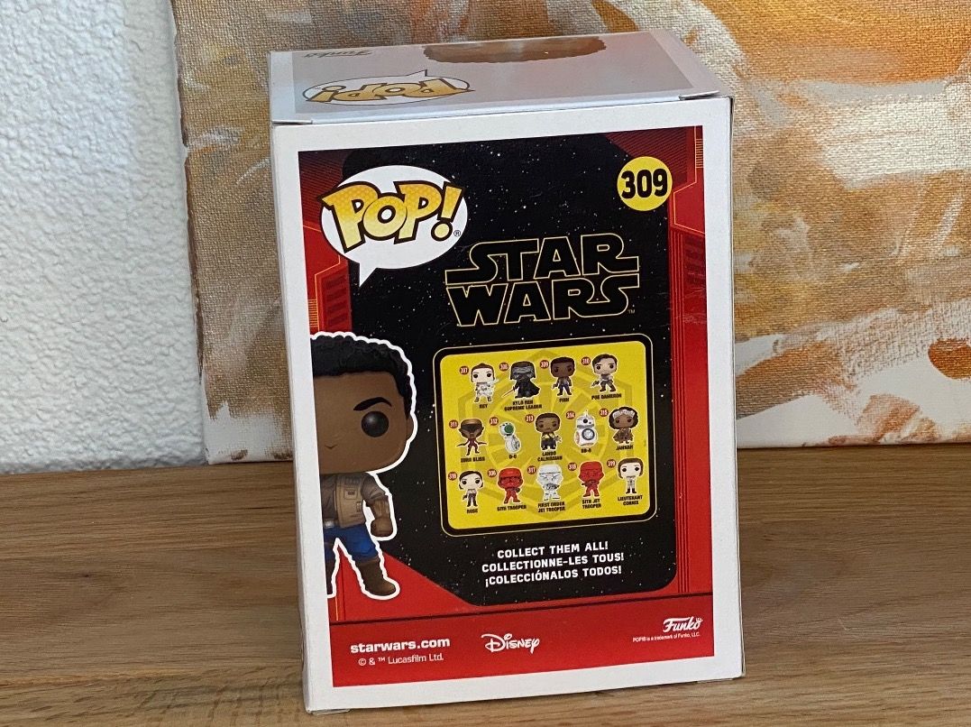Funko Statuette: Funko Pop - Star Wars - Finn #309 – Nuovo e nell'imballaggio originale da Oensingen venduto da CSCollectors 2