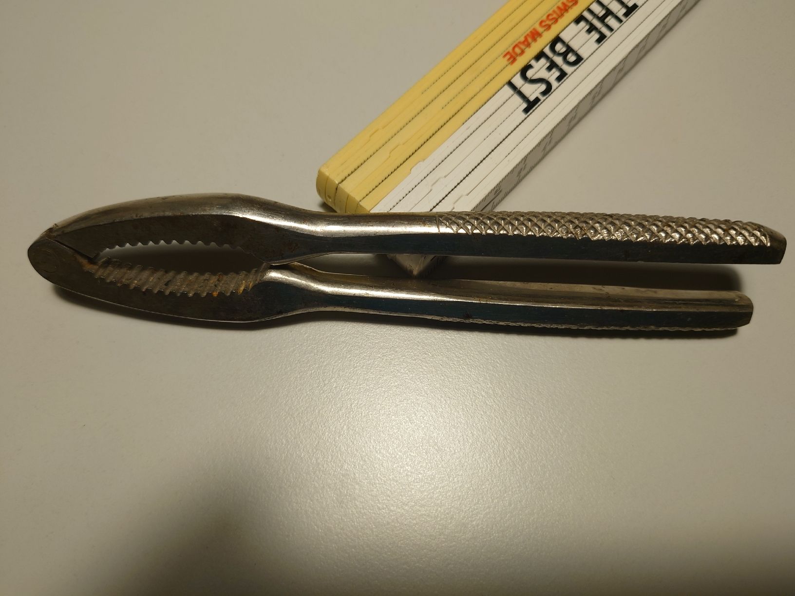 Elettrodomestici da cucina: Schöner, hochwertiger Nussknacker – Usato da Fraubrunnen venduto da PlueschPanda 1