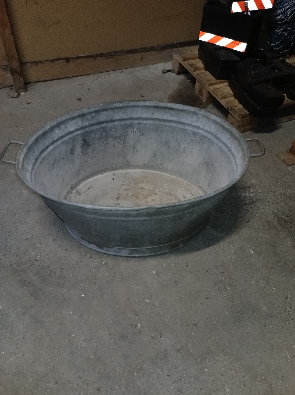 Autres décorations pour le jardin: verzinkter Zuber – D'occasion à Lengnau AG par Spitfire16