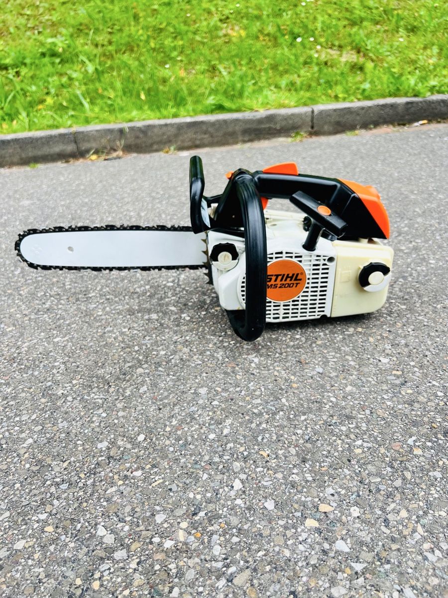 Stihl Seghe: Motorsäge Stihl MS 200 T – Usato da Urdorf venduto da mas_5wfz
