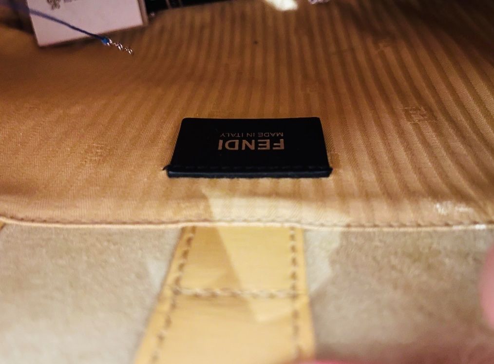 Fendi Taschen für Damen: Yellow Fendi 2 Jours Handbag, Leather – Gebraucht aus Schöfflisdorf von Bling_it_on 5