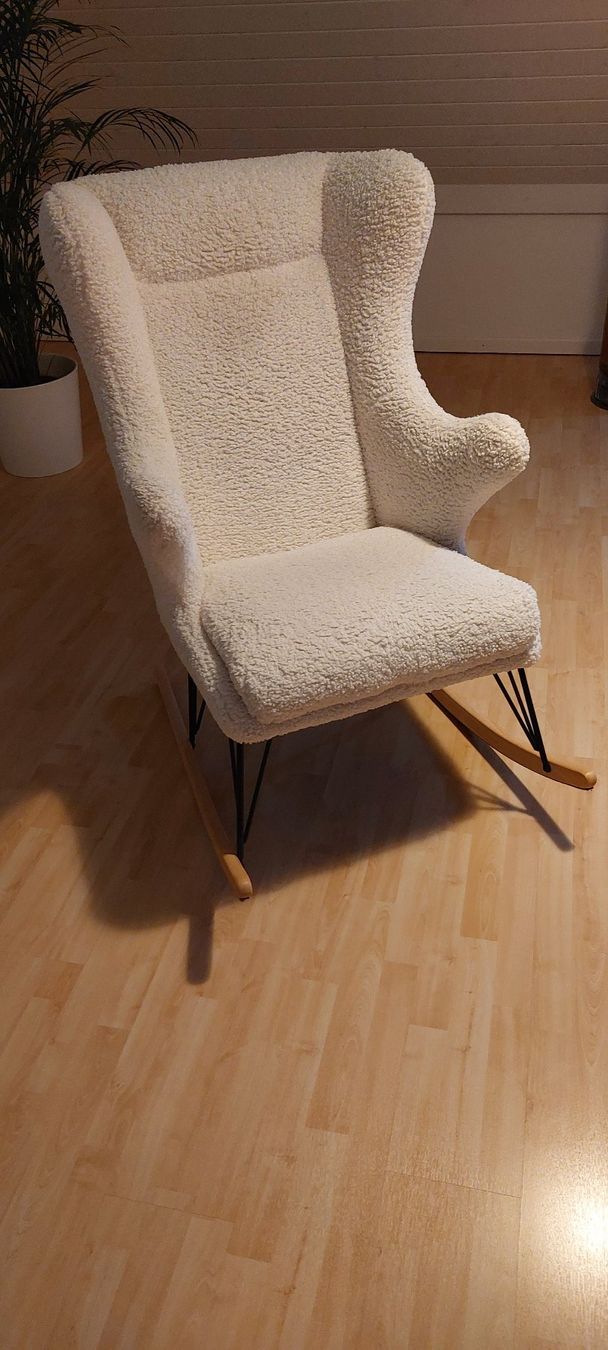 Chaises: Schaukelstuhl – D'occasion à Lupfig par Robob2