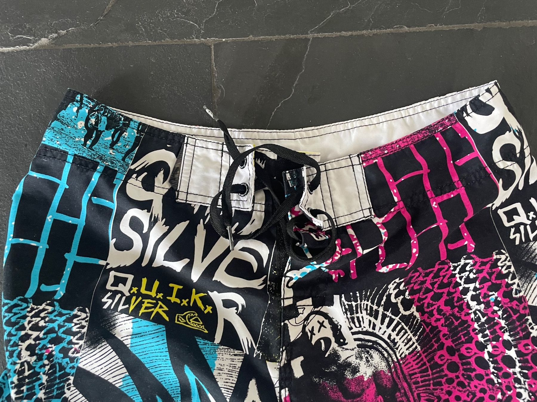 Quiksilver Costumi da bagno: Badehose Quiksilver gemustert Grösse 32 – Usato da Coldrerio venduto da Theres2004 1