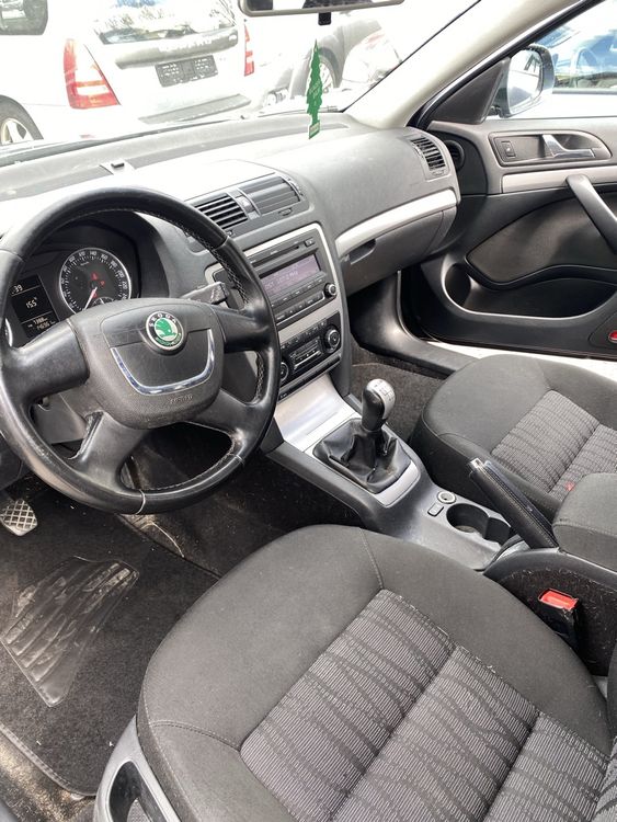 Automobili: Skoda 1,6  CDI Turbo Diesel 4x4 – Usato da Chur venduto da Zoroo7 4