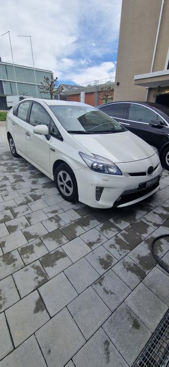 Toyota Prius Plug-in ab MFK 2023