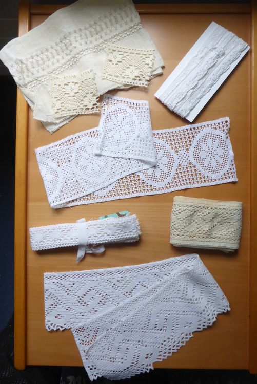 Grosse Menge alter Spitzen teils - handgemacht 1