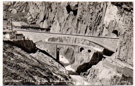Andermatt SCHÖLLENENBAHN Restaurant Teufelsbrücke