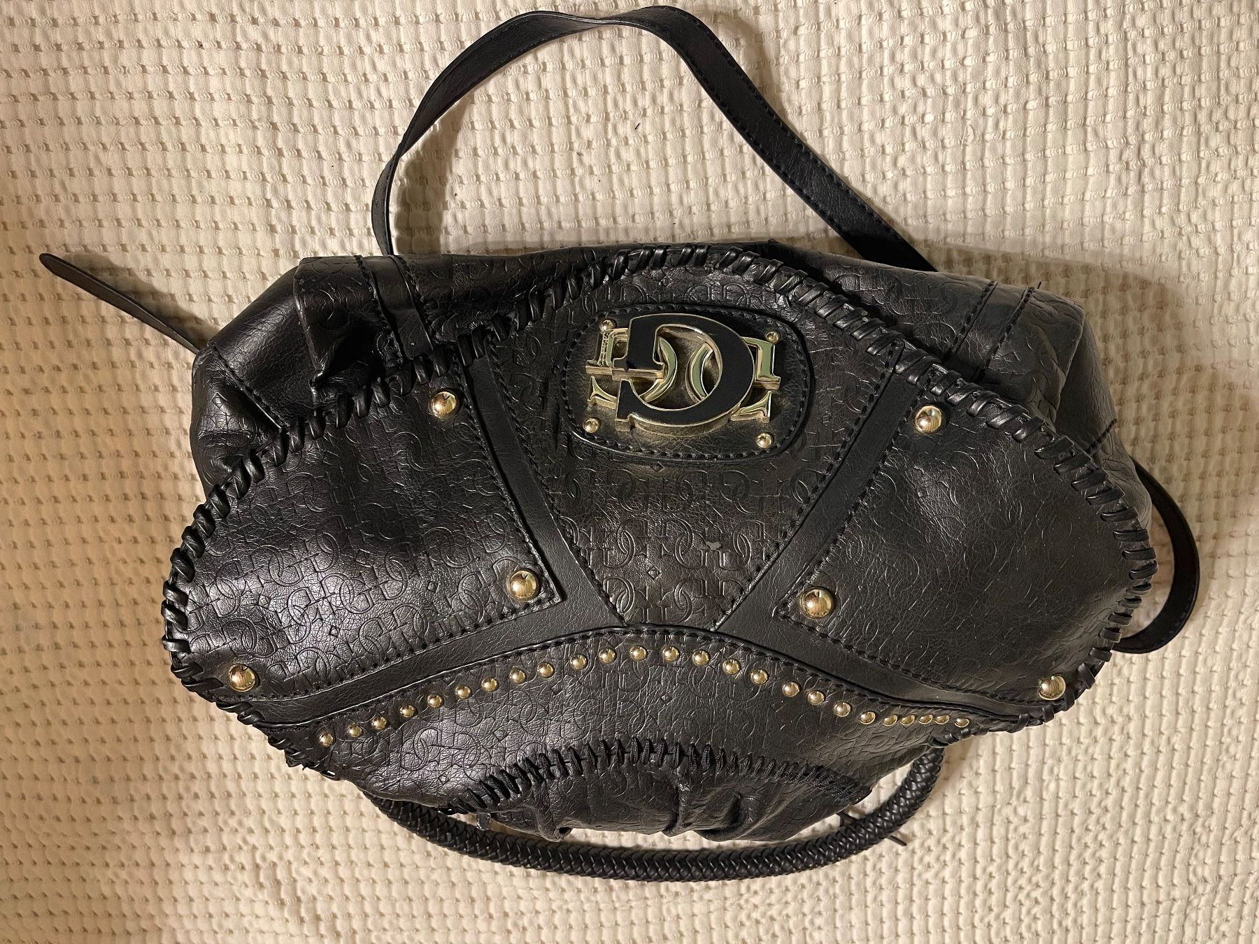 Guess Taschen für Damen: Guess Handtasche – Gebraucht aus Niedergösgen von MacWinder 1