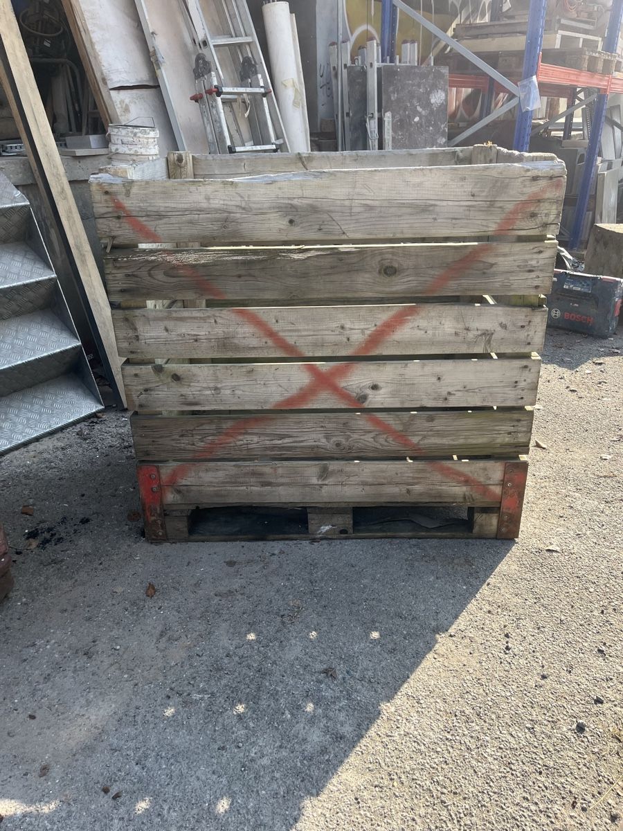 Pallets: Holzpaloxe – Usato da Ueberstorf venduto da Joelofe 1