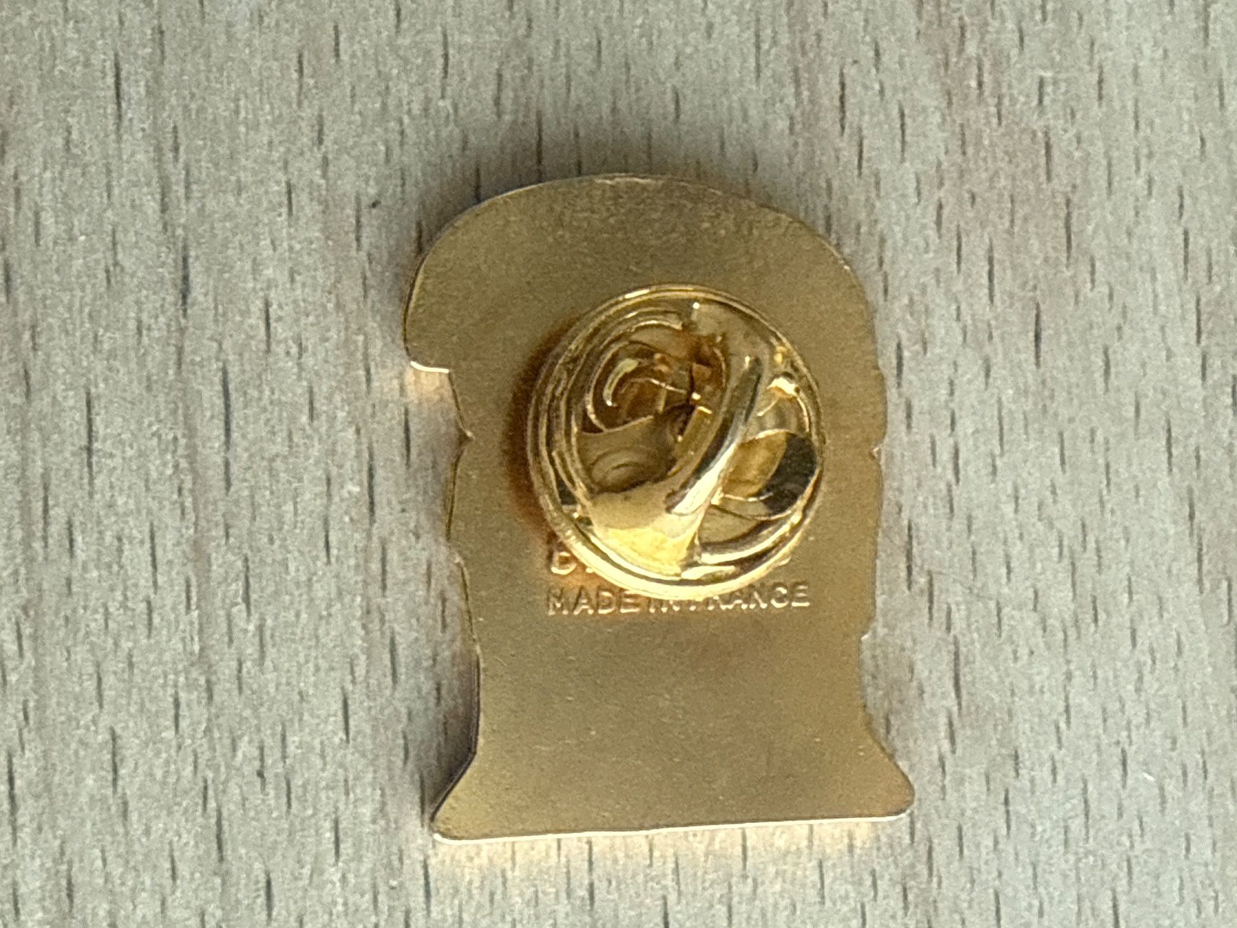 Placchette & Badge: Pin Le Républicain Lorrain – Usato da Glattbrugg venduto da Schweigmatt 1