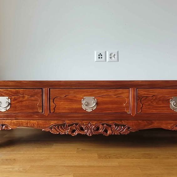 Mobili TV: Rosewood TV stand – Usato da Flums venduto da JXWANG
