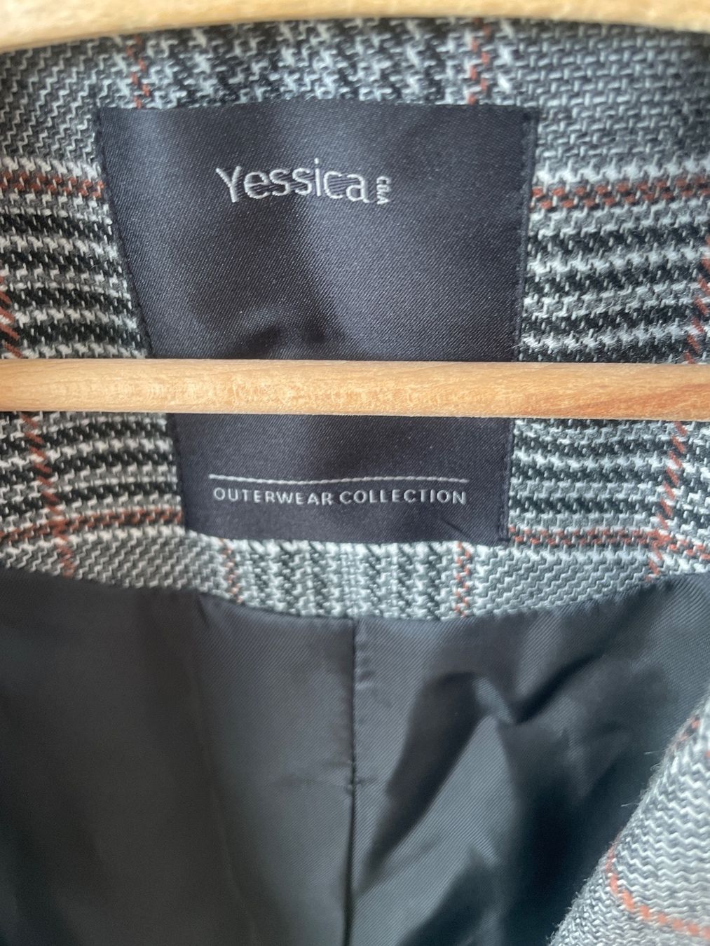 C&A Jacken: Blazer von C&A neu Grösse 38 – Neu (gemäss Beschreibung) aus Winterthur von mamba2021 3