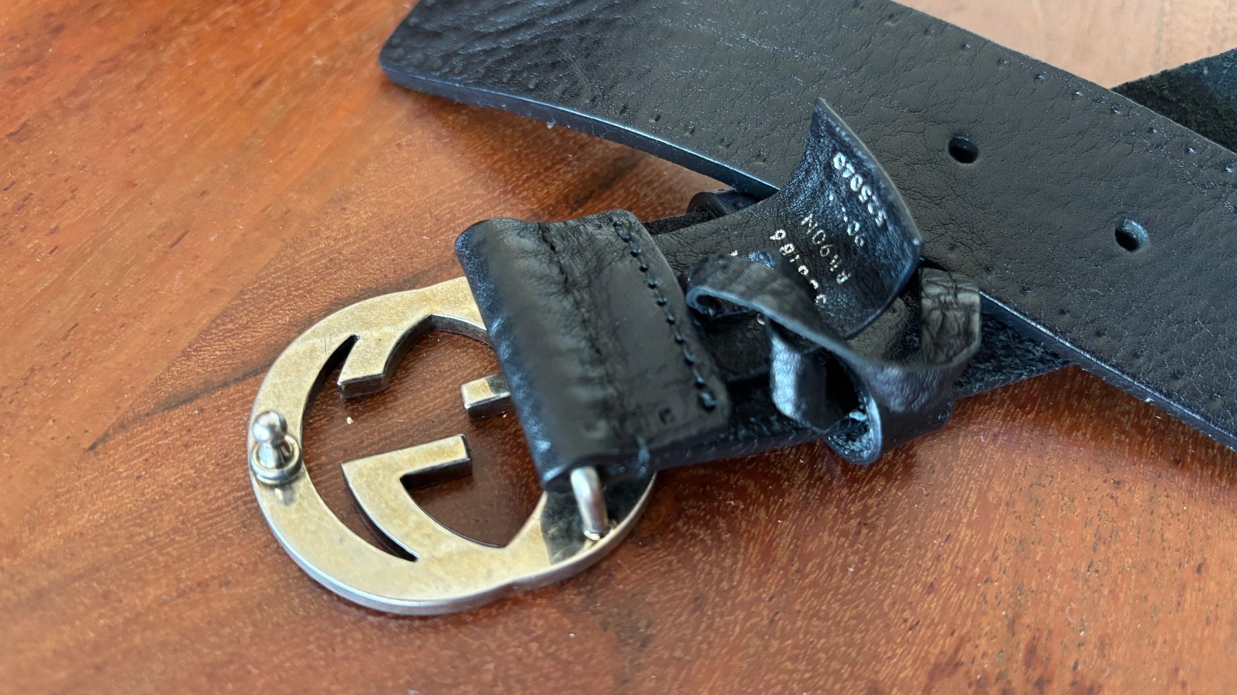 Gucci Ceintures: Schwarzer Original Gucci Gürtel (105cm) – D'occasion à Lengnau BE par 4ConsultingSolutions 4