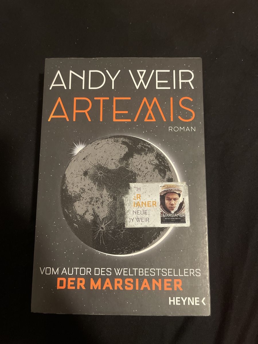Bücher: Andy Weir Artemis  – Gebraucht aus Aarau von