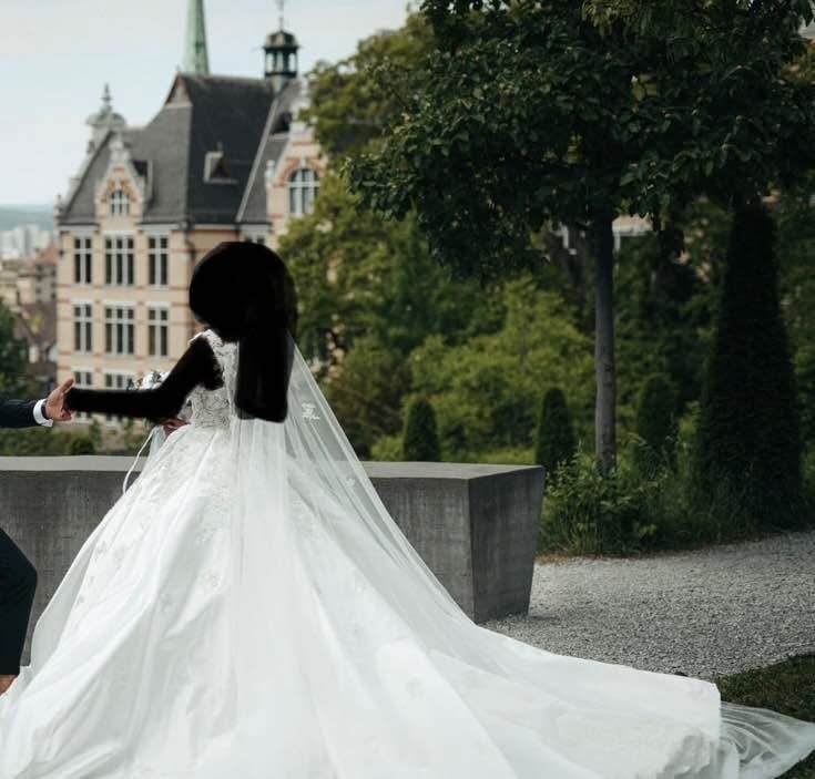 Vestiti: Brautkleid Kleid – Nuovo (secondo la descrizione) da Dänikon ZH venduto da tug_m9b6 3