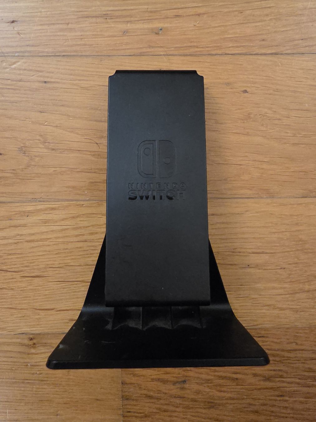 Nintendo Adapter & Kabel: Originale Nintendo Switch Joycon Charger / Ladestation – Gebraucht aus Zürich von jabo22