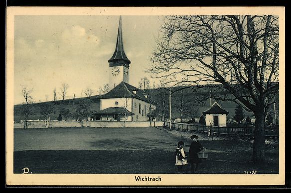 Ansichtskarten: Wichtrach, Kirche mit Uhrturm und Kinder – Gebraucht aus Berlin von bartko-reher