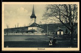 Wichtrach, Kirche mit Uhrturm und Kinder