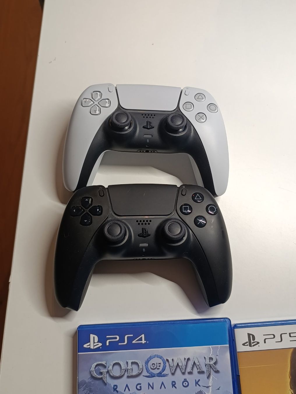 Sony Console: PlayStation 5 (PS5) – Usato da Grossdietwil venduto da kaween 1