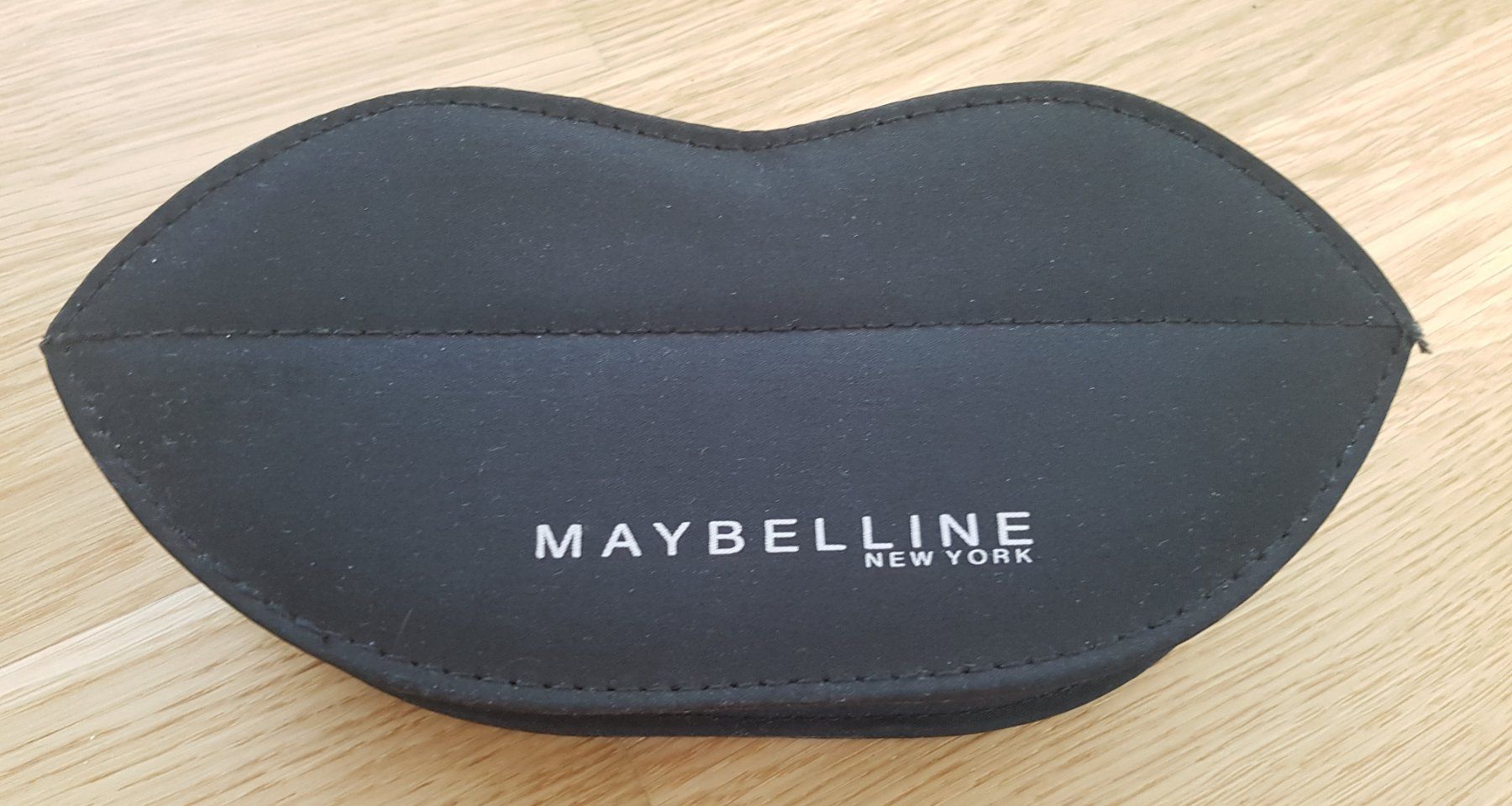 Trousses de maquillage: Maybeline - trousse – Neuf (Voir description) à Genève par valmath
