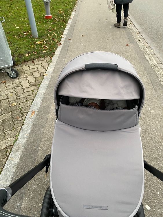 Cybex Carrozzine: Cybex Priam Platinum Set+Isofix – Usato da Cham venduto da Buechi85 1