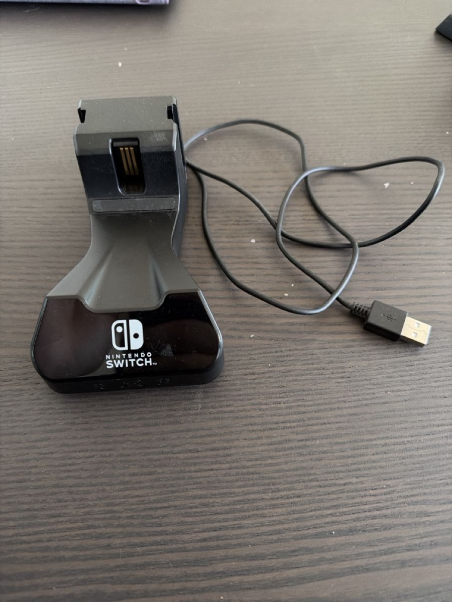 Dockingstation: Nintendo Switch Ladegerät – Neu (gemäss Beschreibung) aus Thalheim AG von Luca.98