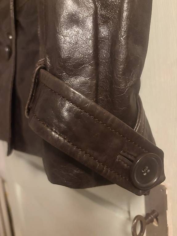 Giacche: Vintage leather jacket – Usato da Bidogno venduto da sch_bby9 1