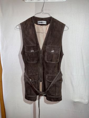Schönes braunes Kleid aus Wildleder von Ambiente Gr. 36