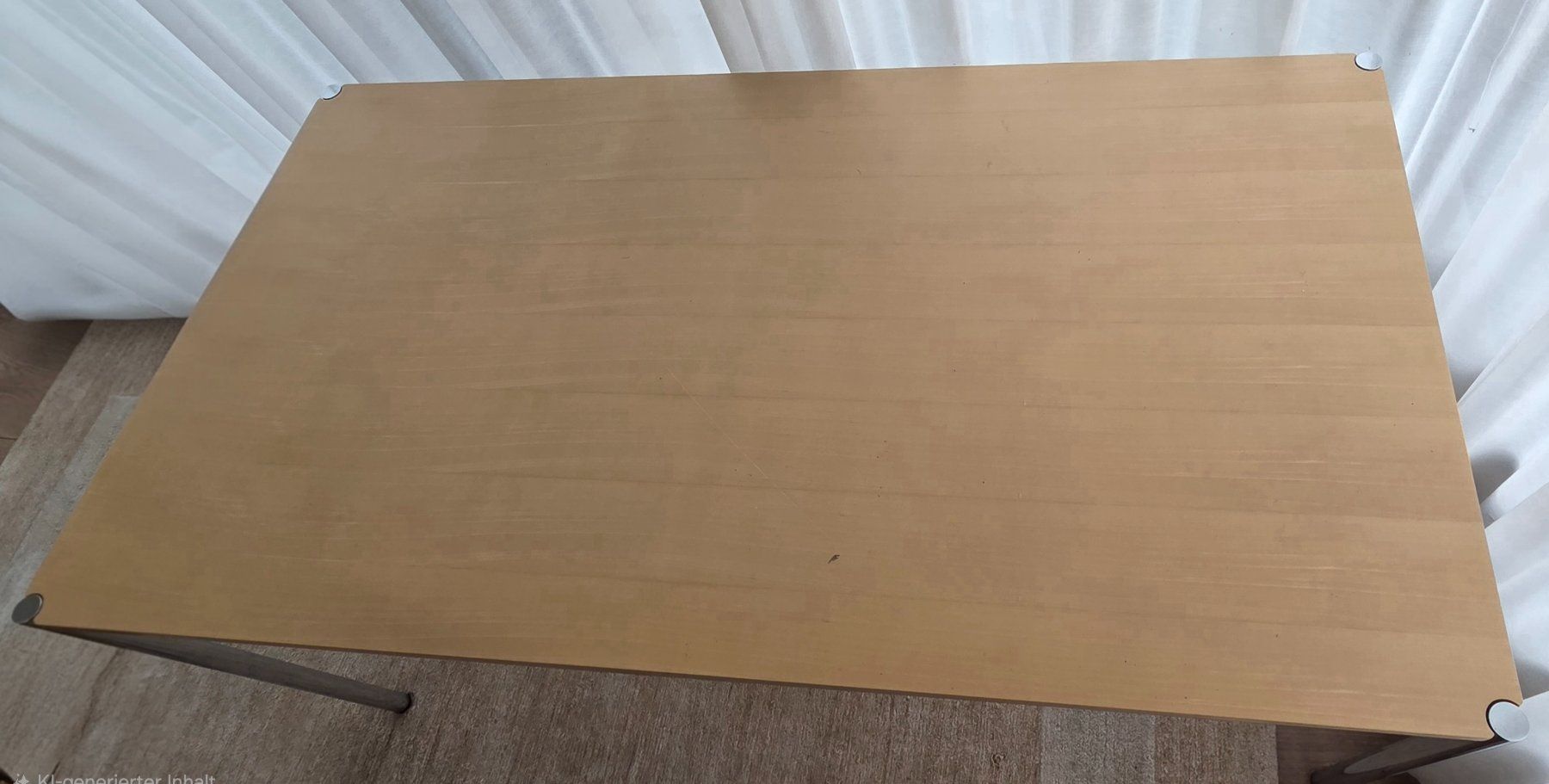 Scrivanie: Holztisch – Usato da Kottwil venduto da Gogii