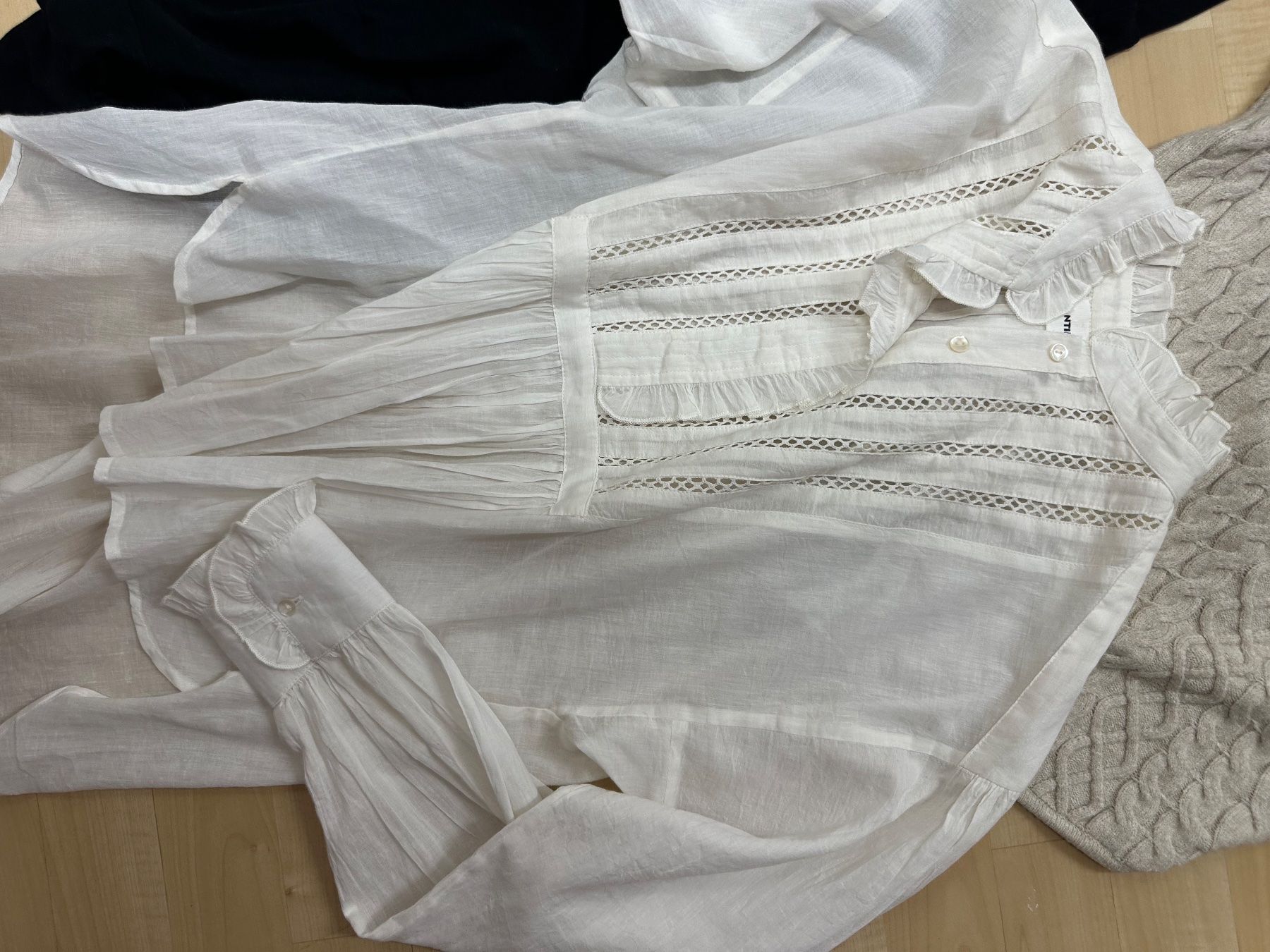 Kleiderpakete: Marken-Kleiderset in Gr. s/36 – Gebraucht aus Pfäffikon ZH von RIGI70 1