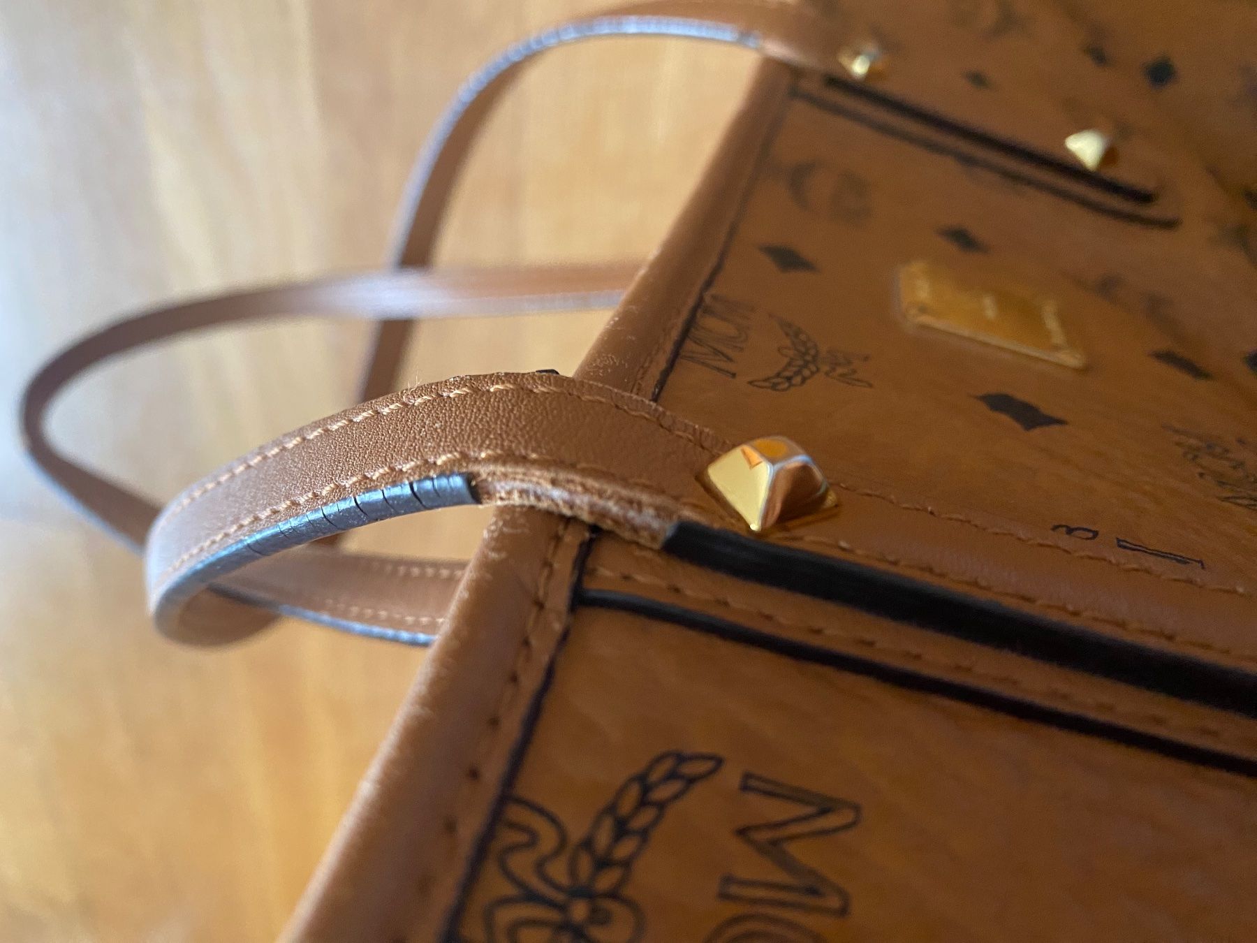 Mcm Taschen für Damen: MCM Shopper Cognac gross – Gebraucht aus Muttenz von Bugijeta 9