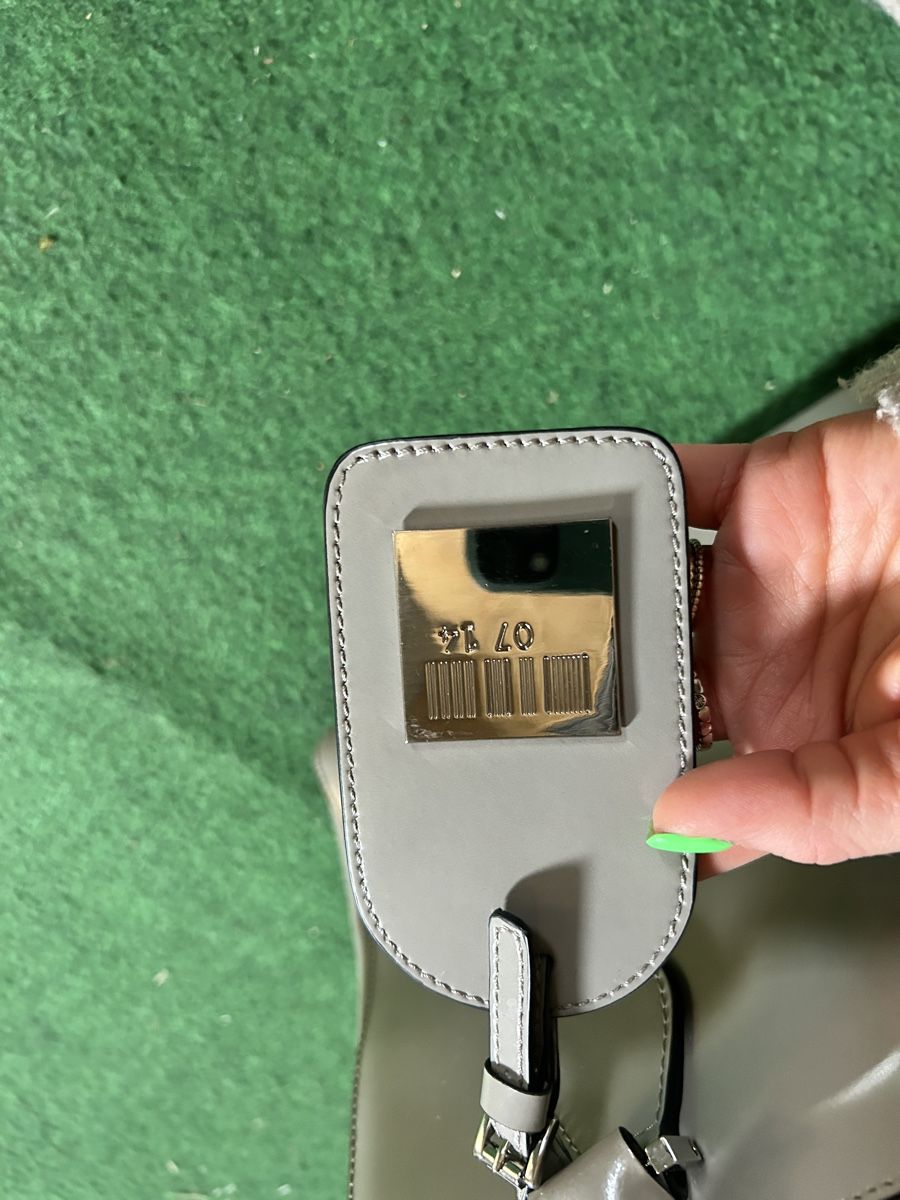 07 14 Borse da donna: Designertasche 0714 Heidi Taupe – Usato da Gockhausen venduto da Borandir 1