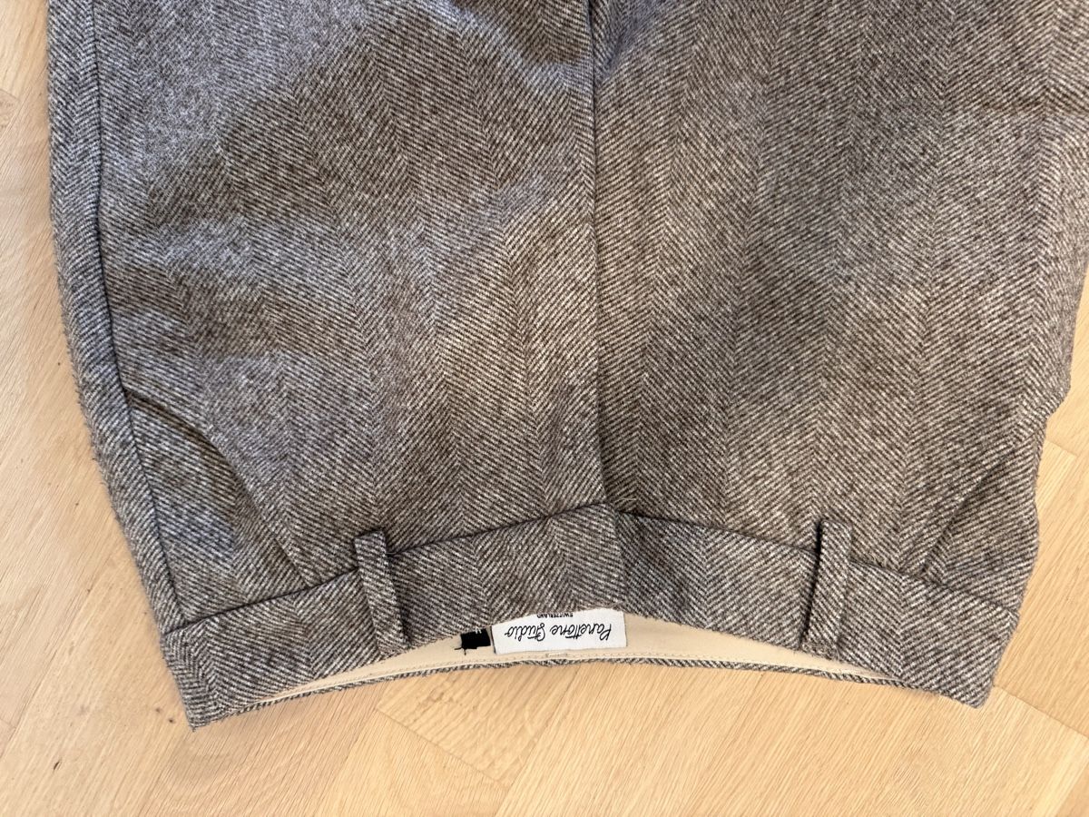 Pantaloni: Trousers Panettone Studio beige herringbone size M – Usato da Dübendorf venduto da ClaraS. 2