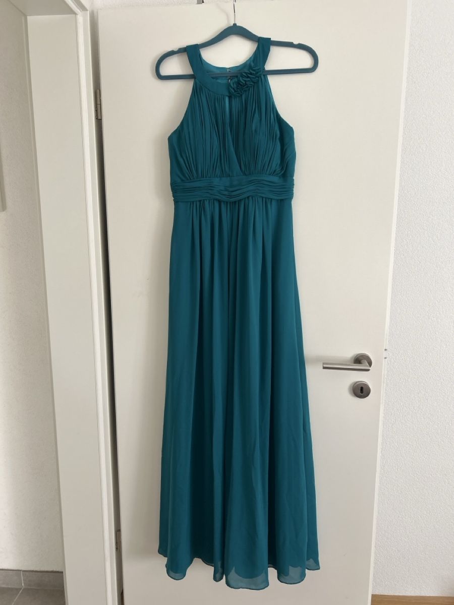 Kleider: Wunderschönes Abendkleid Grösse 36 🌻 – Gebraucht aus Binningen von zcm8