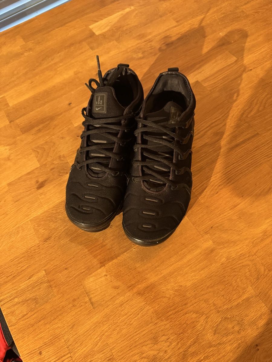 Nike Scarpe da uomo: Nike Vapormax Plus – Usato da Utzenstorf venduto da Mikaandri