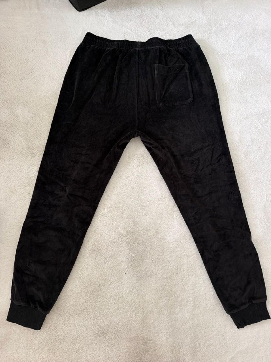 Lacoste Pantaloni: Lacoste Jogginghose Schwarz Velour Grösse L – Usato da Rorschach venduto da Costa_18 3