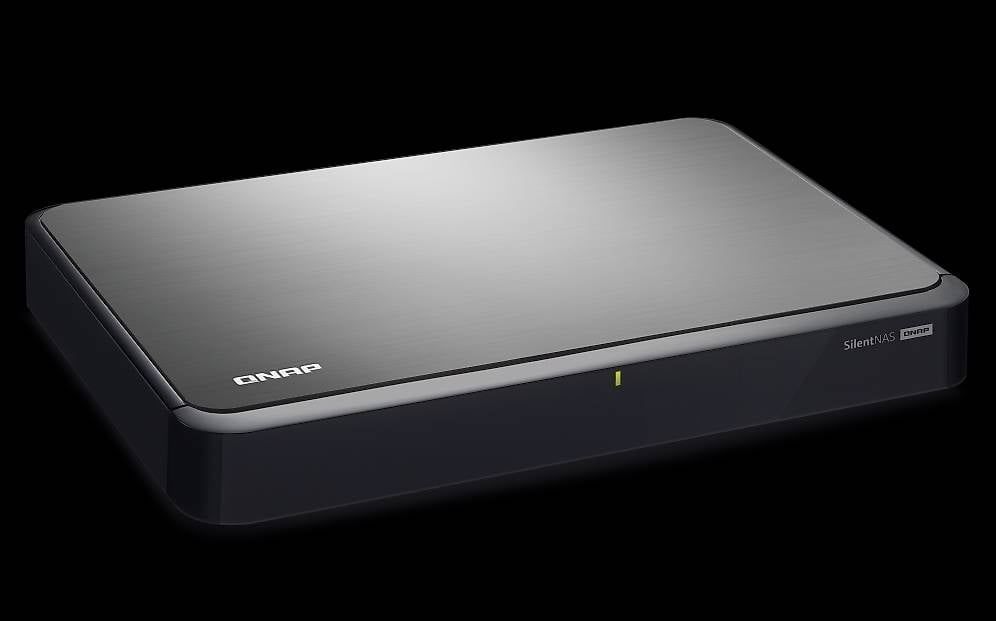 Qnap Server: QNAP NAS HS-210 ohne Festplatten – Usato da Pratteln venduto da Per_PA