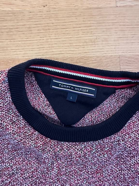Tommy Hilfiger Pullover & Sweatshirts: Tommy Hilfiger Pullover  Melange Rot/Navy  Grösse L – Gebraucht aus Bern von ron_6tkl 1