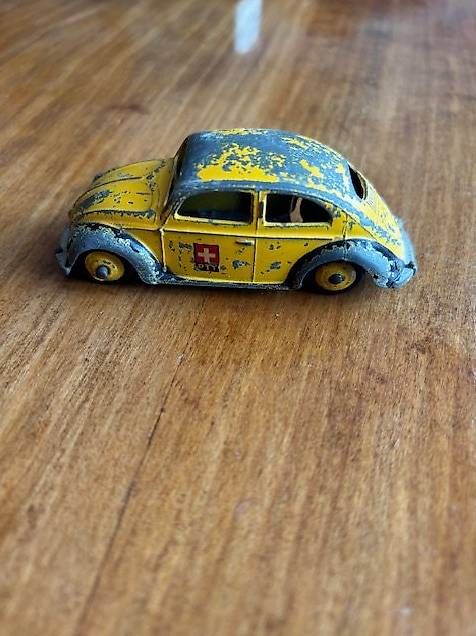 Dinky Toys Modellini d'auto: Dinky Toys - VW Käfer Swiss Mail Car, 262 – Usato da Ennenda venduto da glarner58
