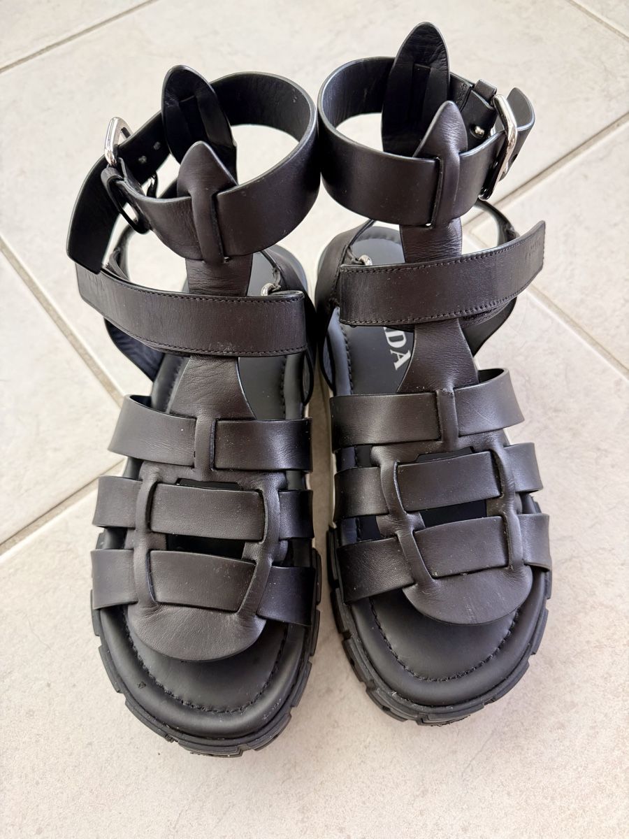 Prada Herrenschuhe: Prada gladiator Sandals Platform S.39 – Gebraucht aus Arni AG von LunaMeadow