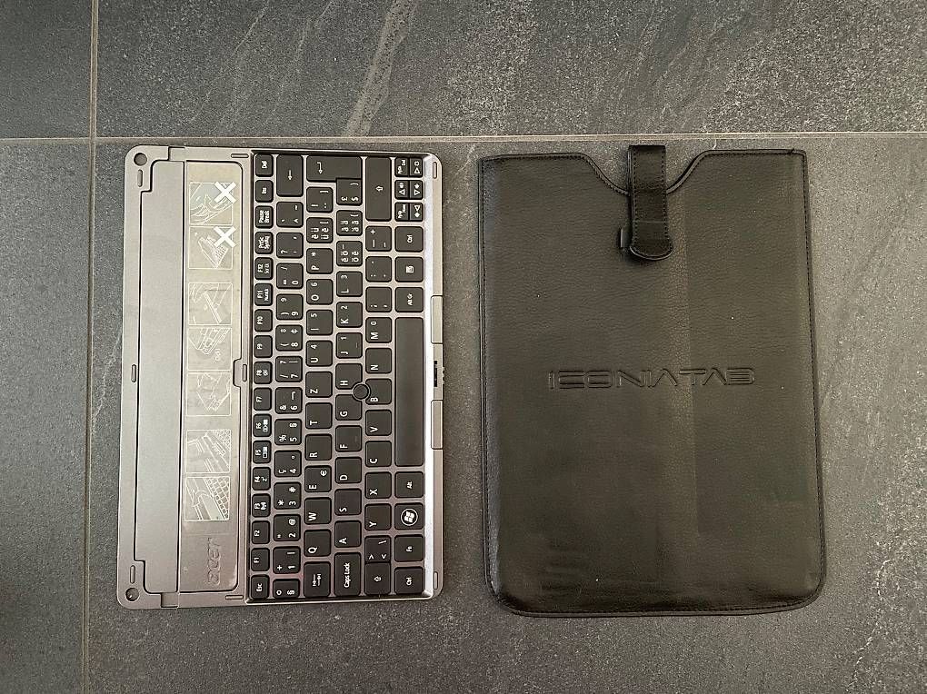 Acer Tastiere: Tastiera e custodia tablet ACER – Usato da Gordola venduto da shark.18