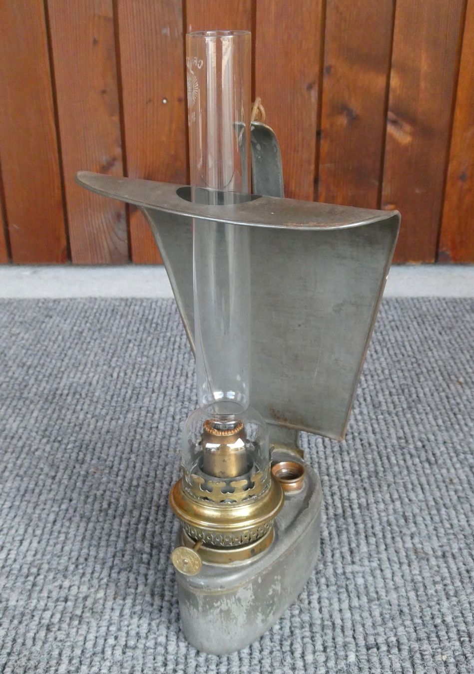 Lampade: antike Petrollampe aus Blech zum aufhängen oder hinstellen – Usato da Lüchingen venduto da Eeizo 3