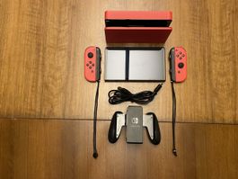 Nintendo Switch 1 OLED - Limited Mario Edition!