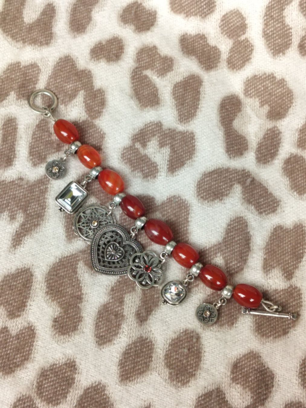 Bracciali & Braccialetti: Moderne Steine Armband – Usato da Basel venduto da Meda.moja