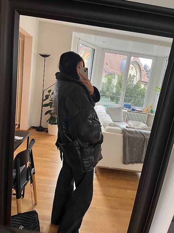 Vestes: Vintage leather jacket oversized  – D'occasion à Zürich par mai_bwh6 1